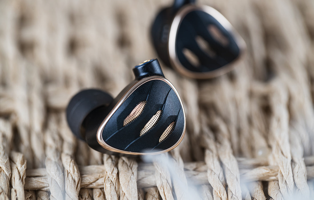 FiiO FH5s, In-ear ausinės